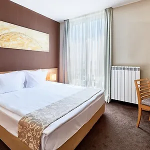 5* Hotel Lucky & Relax